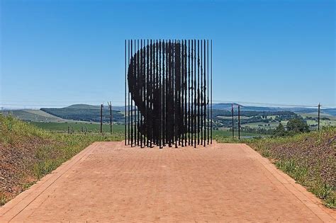 Nelson Mandela Capture Site – Zapach Wolności i Historia w Obrazach!