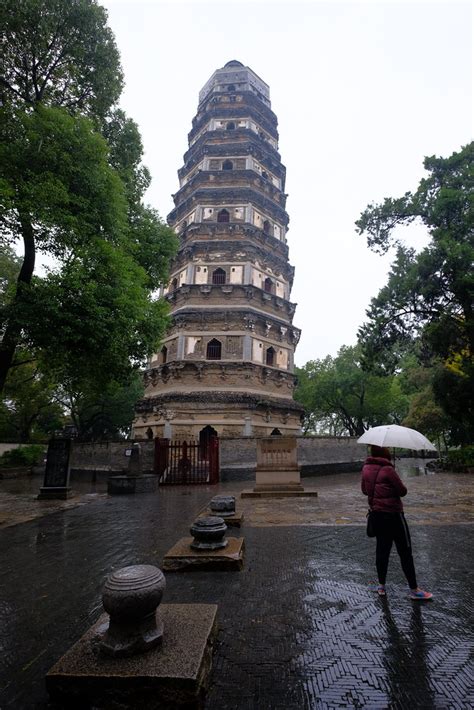  Zabytkowa Pagoda Yunyan - Historia i Urok w Sercu Chuzhou!